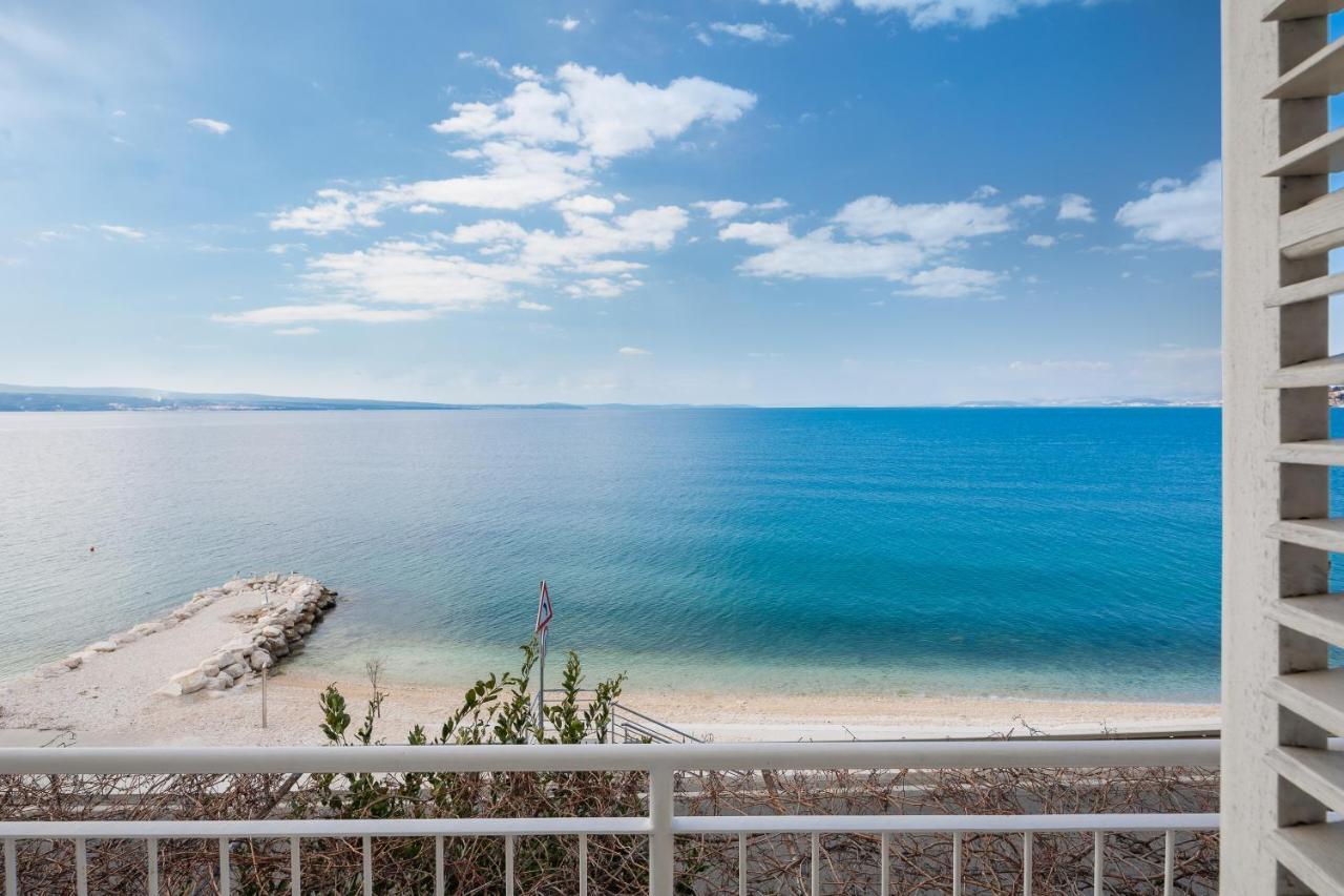 Seaside Apartment Blue Dugi Rat Kültér fotó
