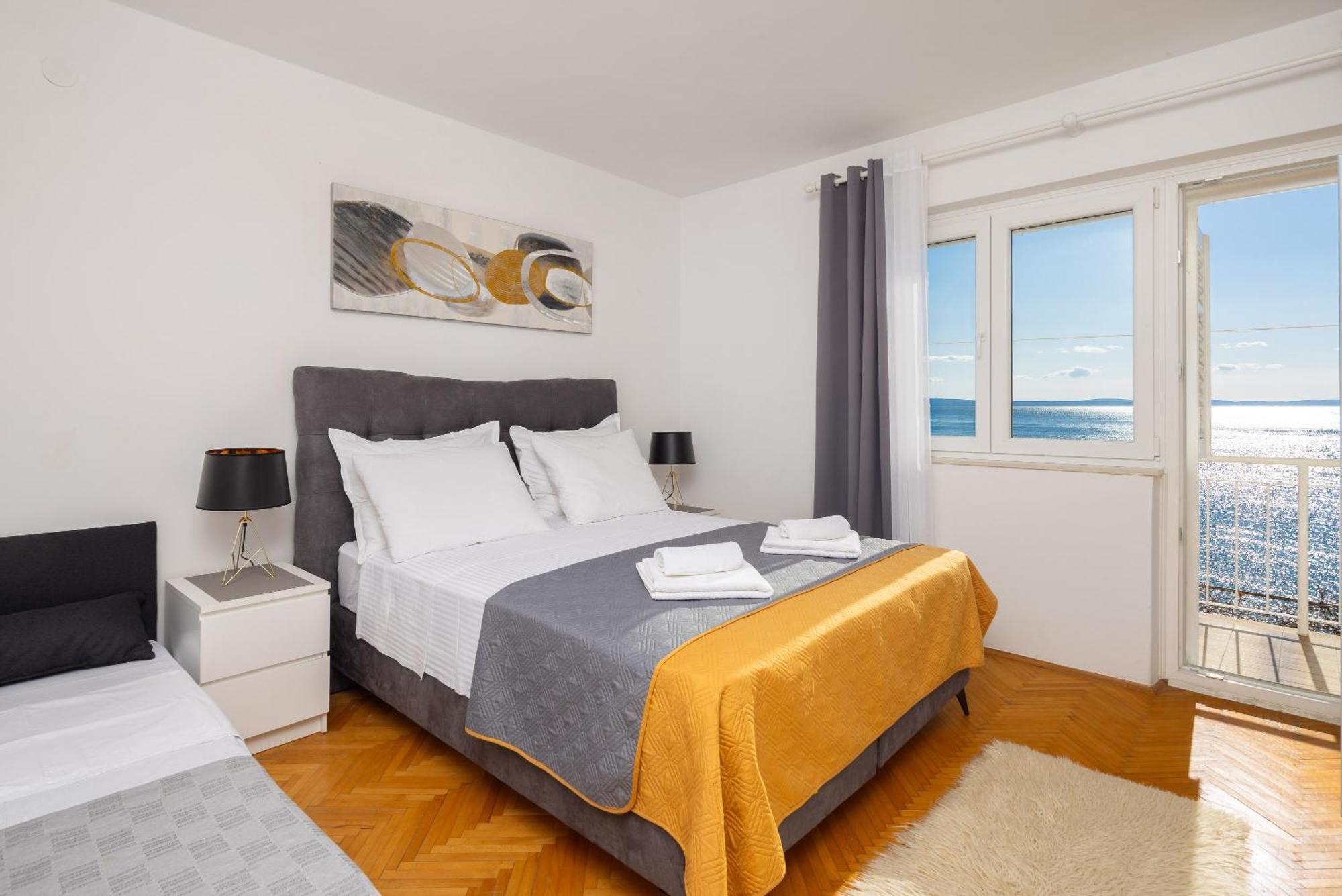 Seaside Apartment Blue Dugi Rat Kültér fotó